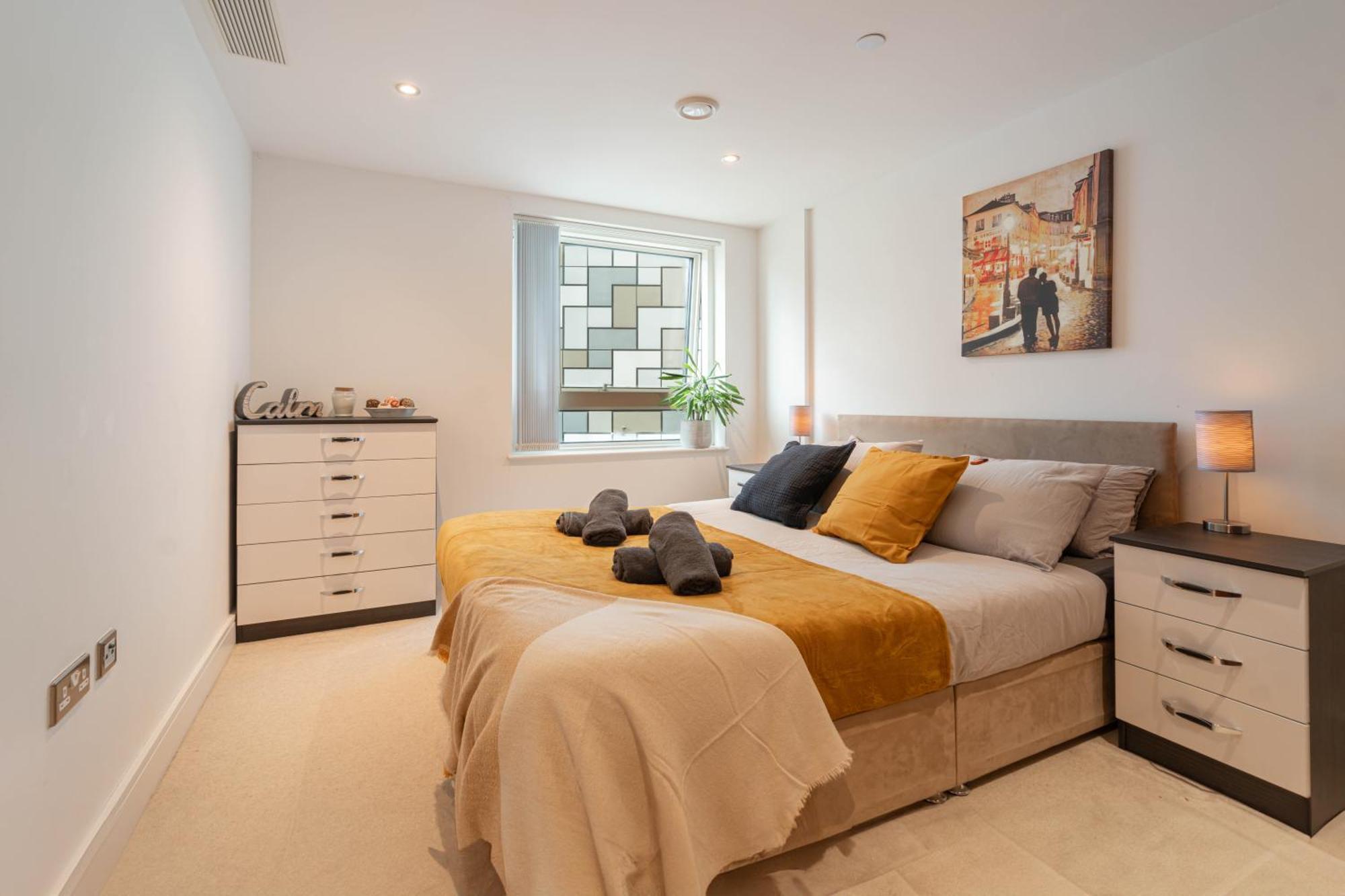 Stylish And Comfortable Canary Wharf Apartment Perfect For Long Stays Лондон Екстериор снимка