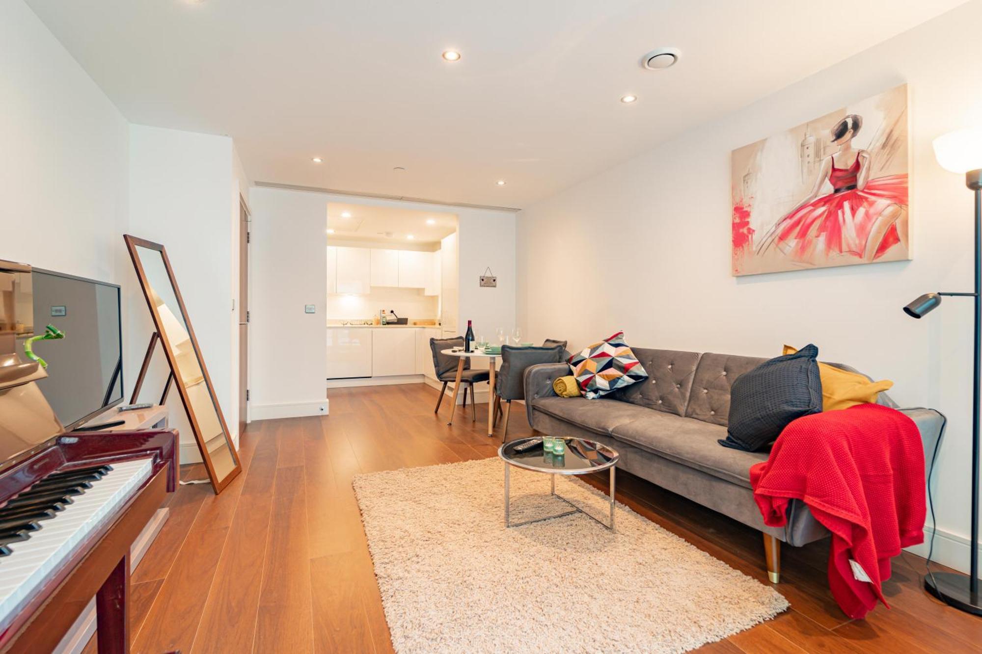 Stylish And Comfortable Canary Wharf Apartment Perfect For Long Stays Лондон Екстериор снимка