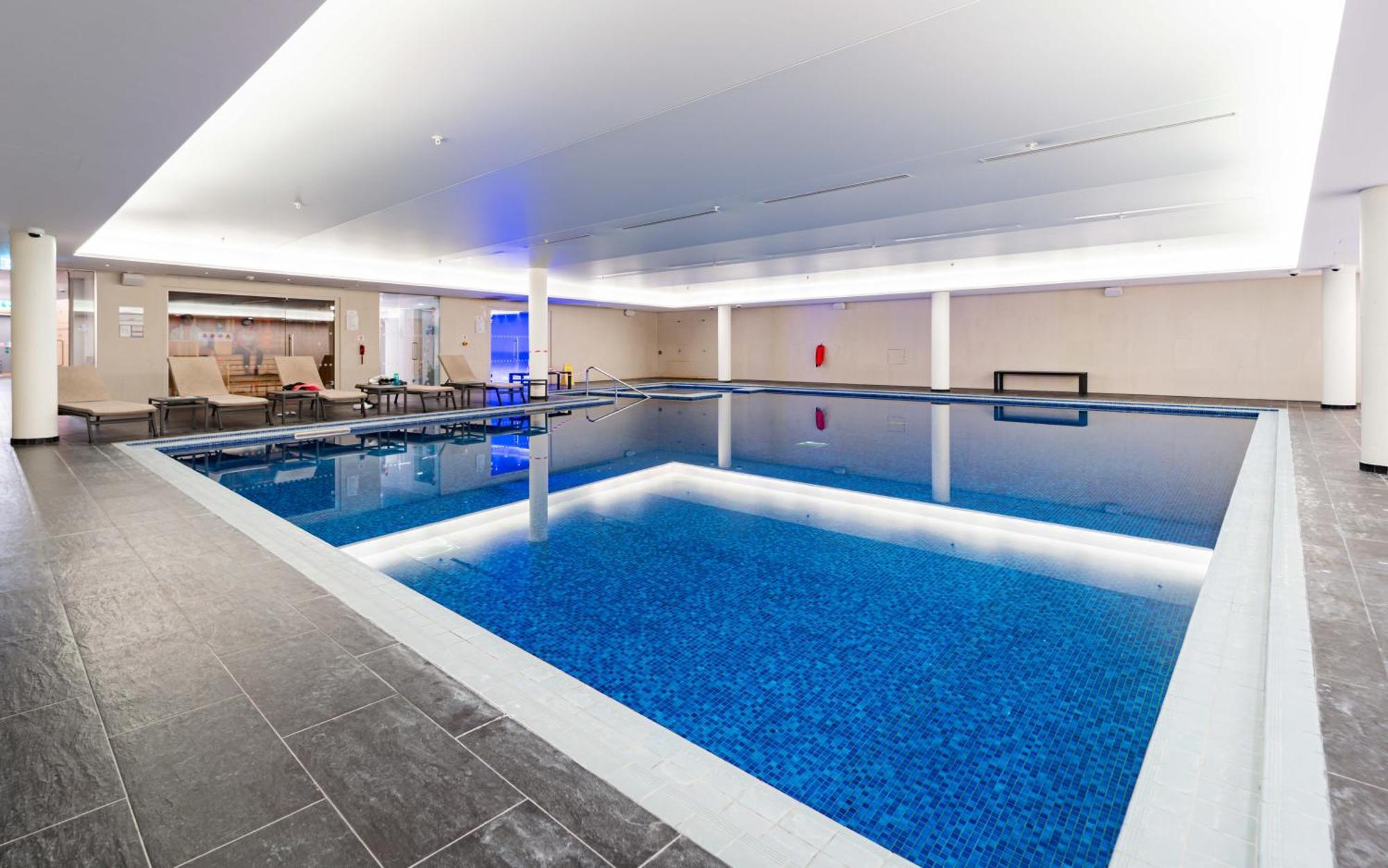 Stylish And Comfortable Canary Wharf Apartment Perfect For Long Stays Лондон Екстериор снимка